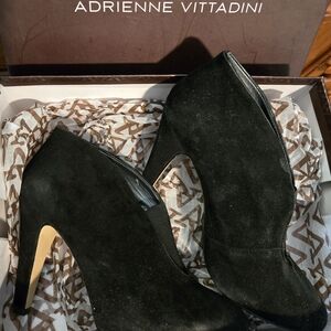 Adrienne Vittadini Black Ankle Boots with Stiletto Heel